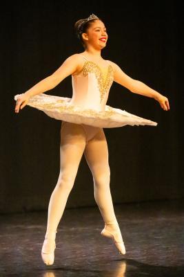 Les Quennevais school. Jersey Eisteddfod dance section. Class 409 The Annette Perkins Trophy, solo ballet 9 to 10 years old. Matilda De Gouveia                        Picture: ROB CURRIE