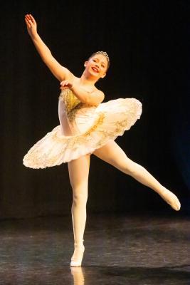 Les Quennevais school. Jersey Eisteddfod dance section. Class 409 The Annette Perkins Trophy, solo ballet 9 to 10 years old. Matilda De Gouveia                        Picture: ROB CURRIE