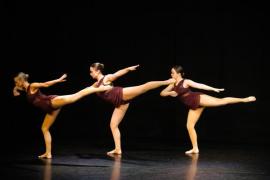 Les Quennevais school. Jersey Eisteddfod dance section. Class 431B The Geraldine Des Forges Award, Trio/Quartet 7 to 21 years old. Bayley-Lily King, Emily Gorman & Daisy Clotworthy                          Picture: ROB CURRIE