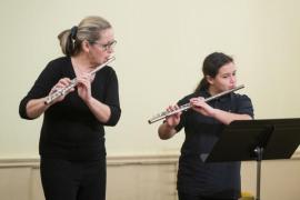 Chateau Vermont. Jersey Eisteddfod music section. Class 137 INSTRUMENTAL ENSEMBLE ONLY ONE PERSON TO EACH PART
Any Age. L>R ?????? and Alexandra Neves, the Jam Flute Duo on flutes, play Andante from Sonatina in F by Ball                  Picture: ROB CURRIE