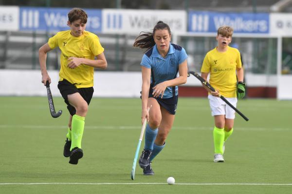 Maddie Edward on the charge Hockey Jersey Ladies HC v Caesarean Dragons Picture: DAVID FERGUSON