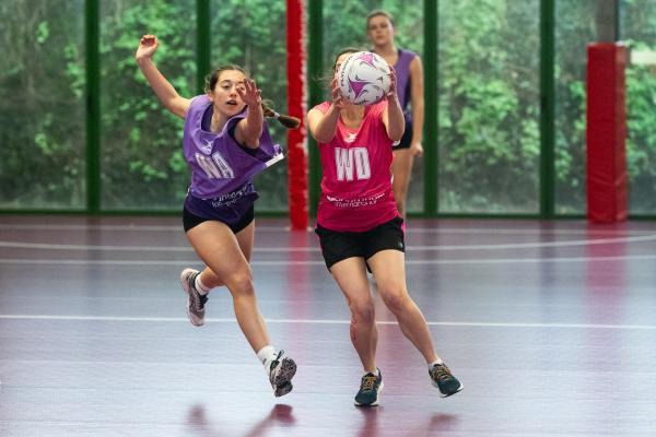 Netball at Les Ormes. Purple Panthers V Cubs (pink bibs). NO NAMES                  Picture: ROB CURRIE