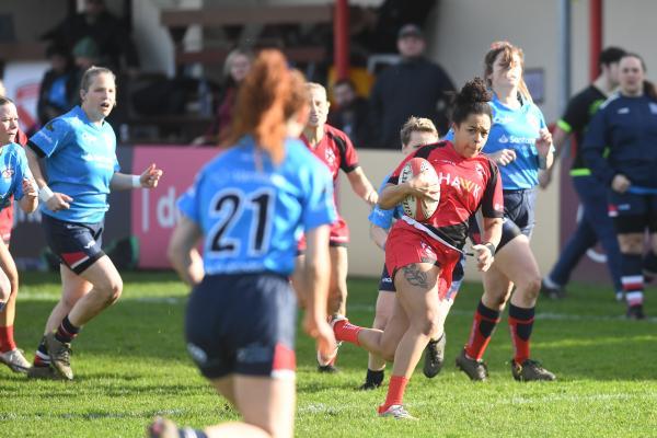 Taye Boakye-Yiiadom on her way for the first try Ladies Jersey RFC V Seaford  Picture: DAVID FERGUSON