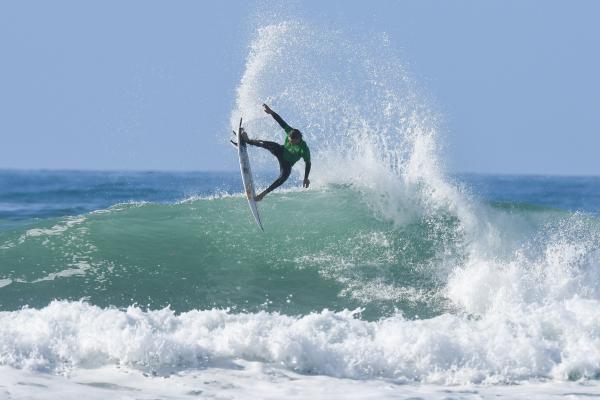 ENG surfer Lukas Skinner  SURFING GB Cup 2024 at the Watersplash Picture: DAVID FERGUSON