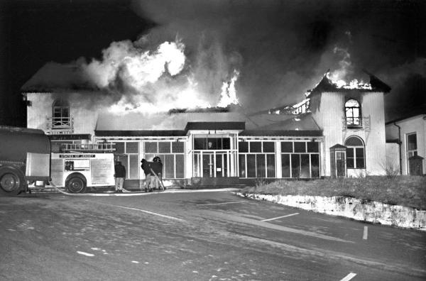 Temps Passe Palace Fire 1977